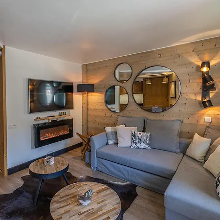 Renove Au Centre De La Tania Avec Parking - Fr-1-568-47 Courchevel