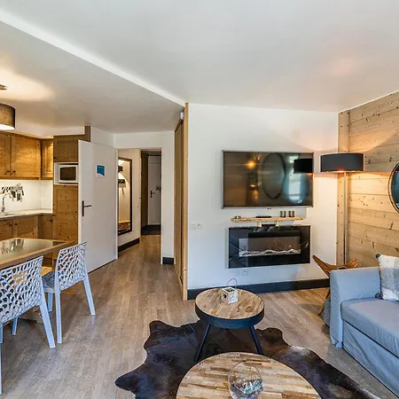 Renove Au Centre De La Tania Avec Parking - Fr-1-568-47 *